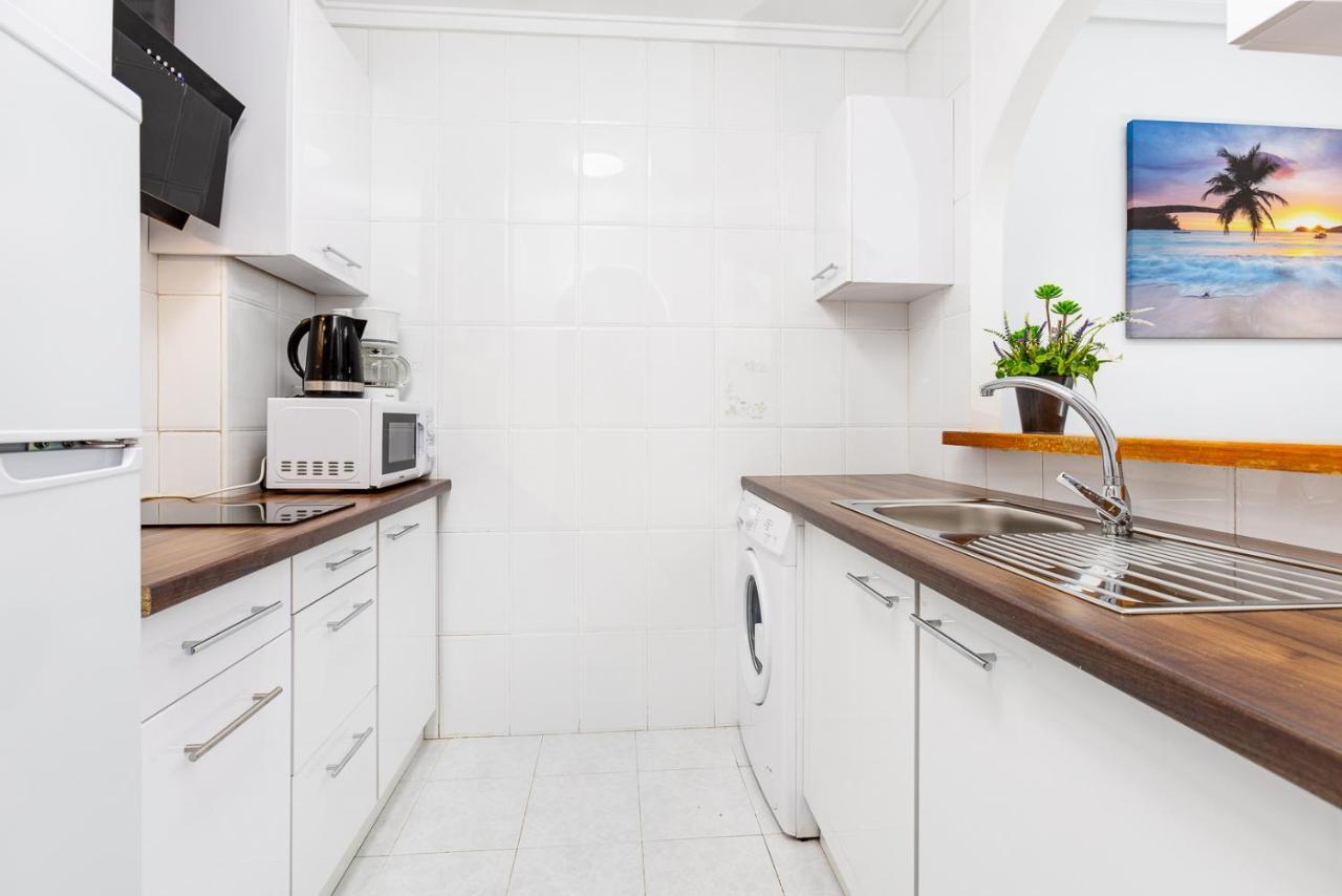 Arquitecto Larramendi Appartement Torrevieja Buitenkant foto
