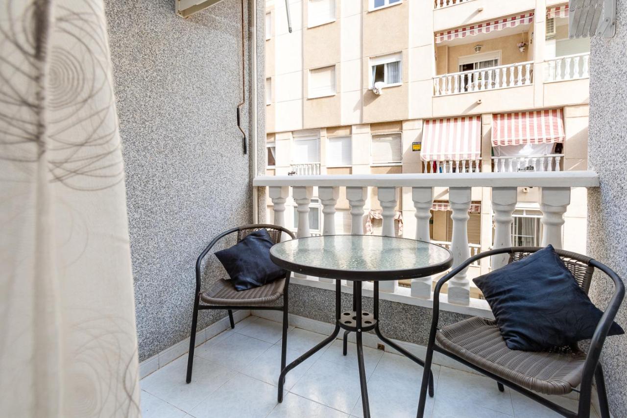Arquitecto Larramendi Appartement Torrevieja Buitenkant foto